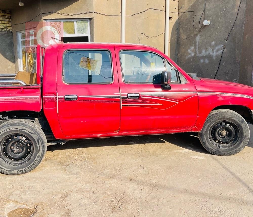 تويوتا هايلوكس